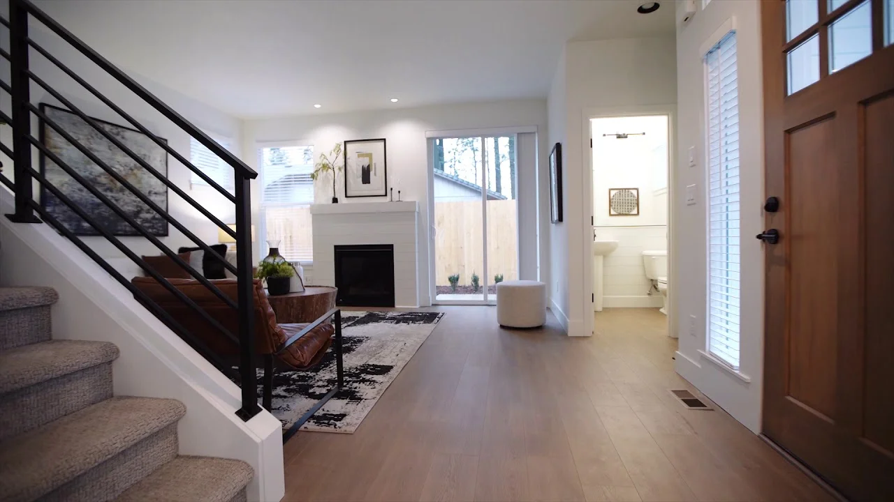 Artisan Custom Homes