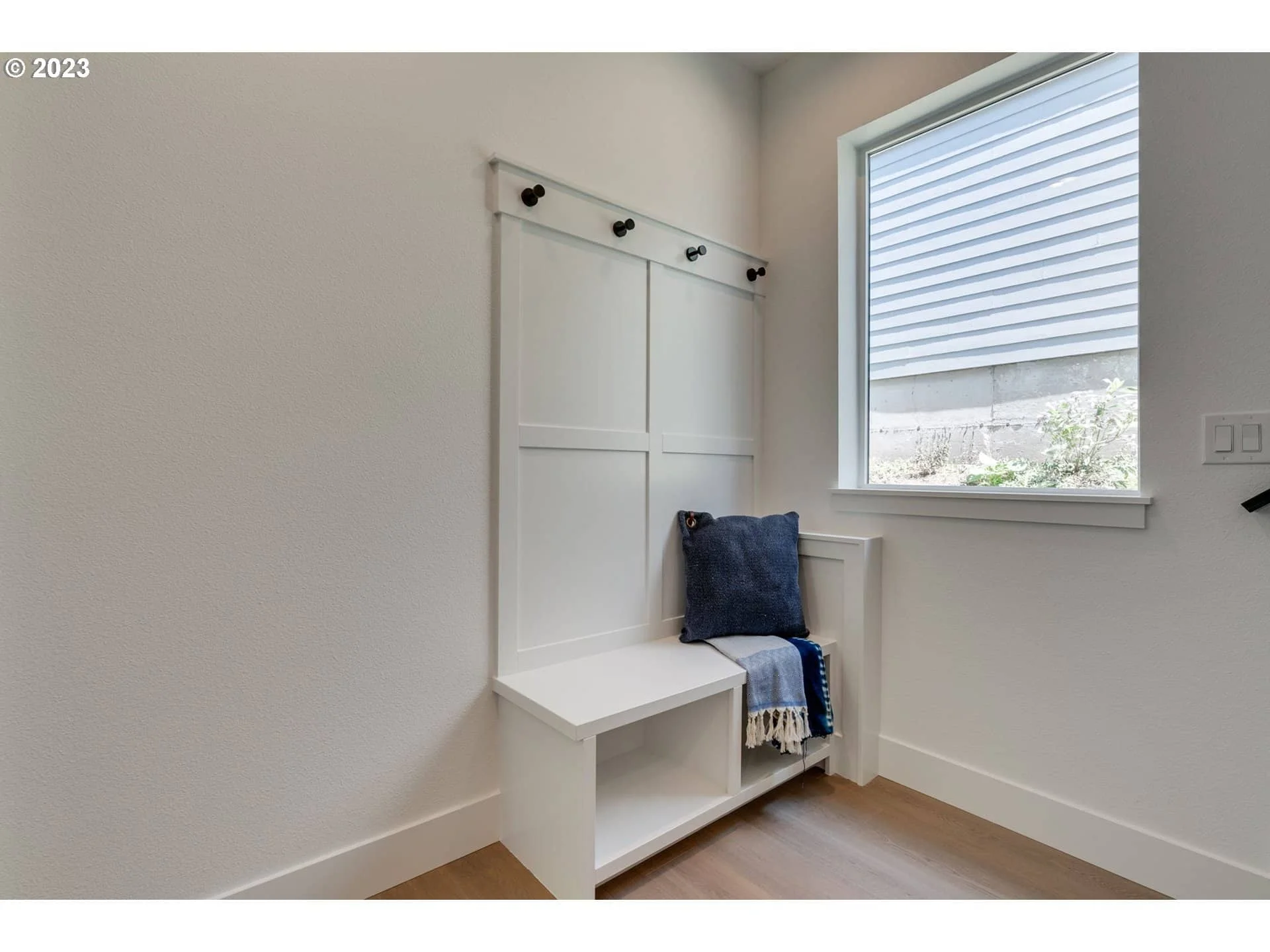 108 NE Bridgeton Road - Photo 34