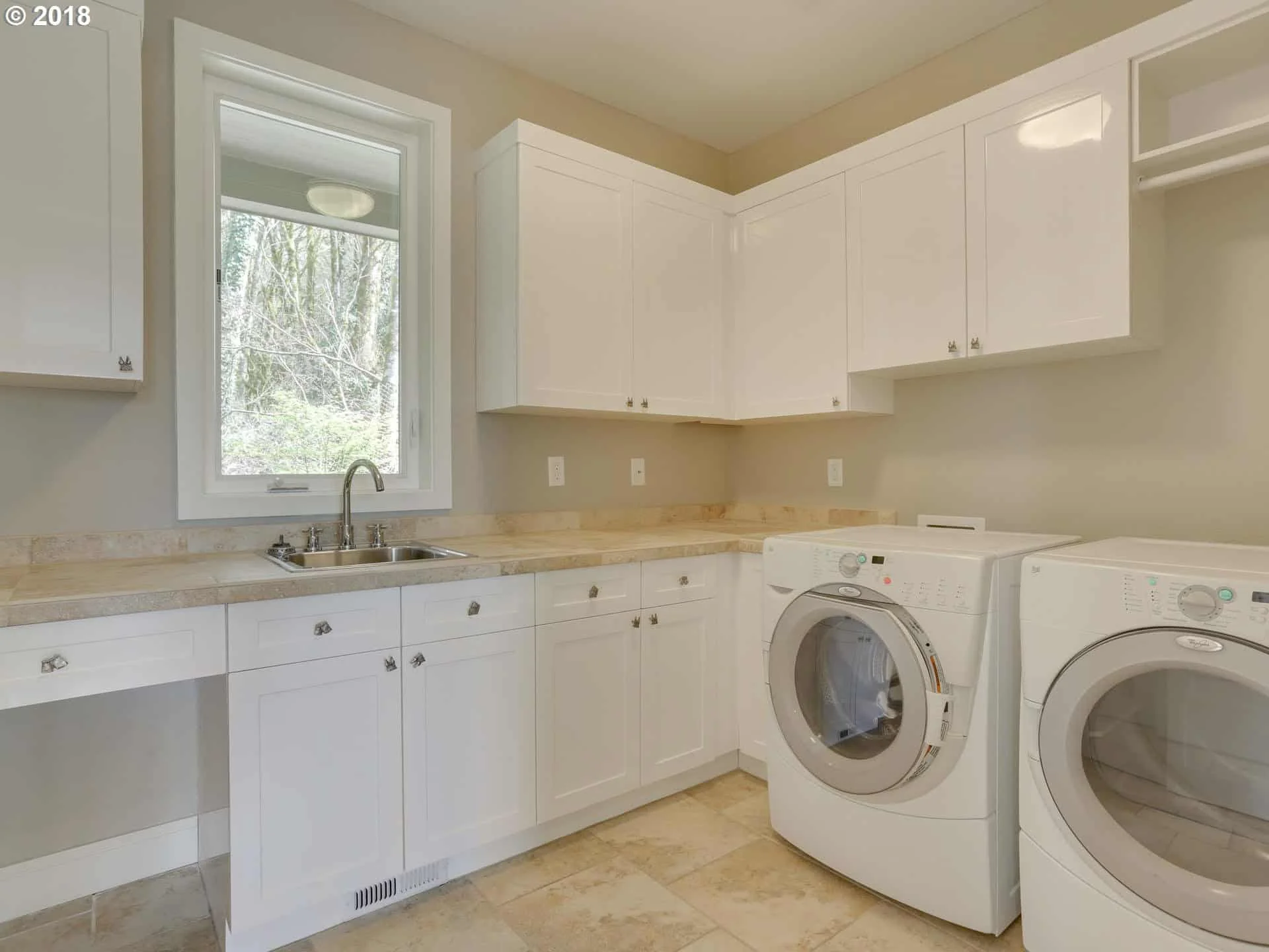 120 SW Moonridge Place - Photo 26