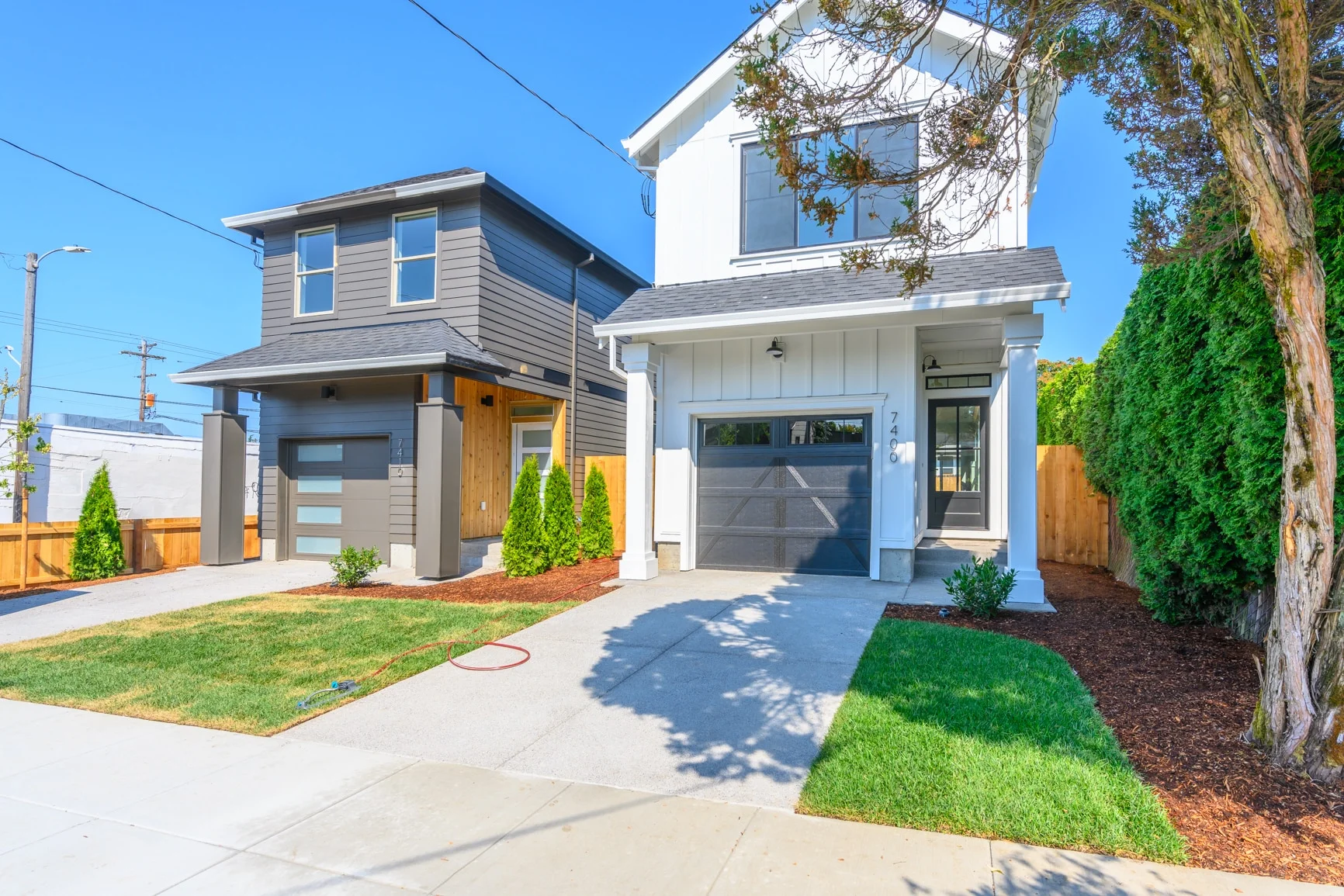 7400 N Lancaster Ave - Photo 1