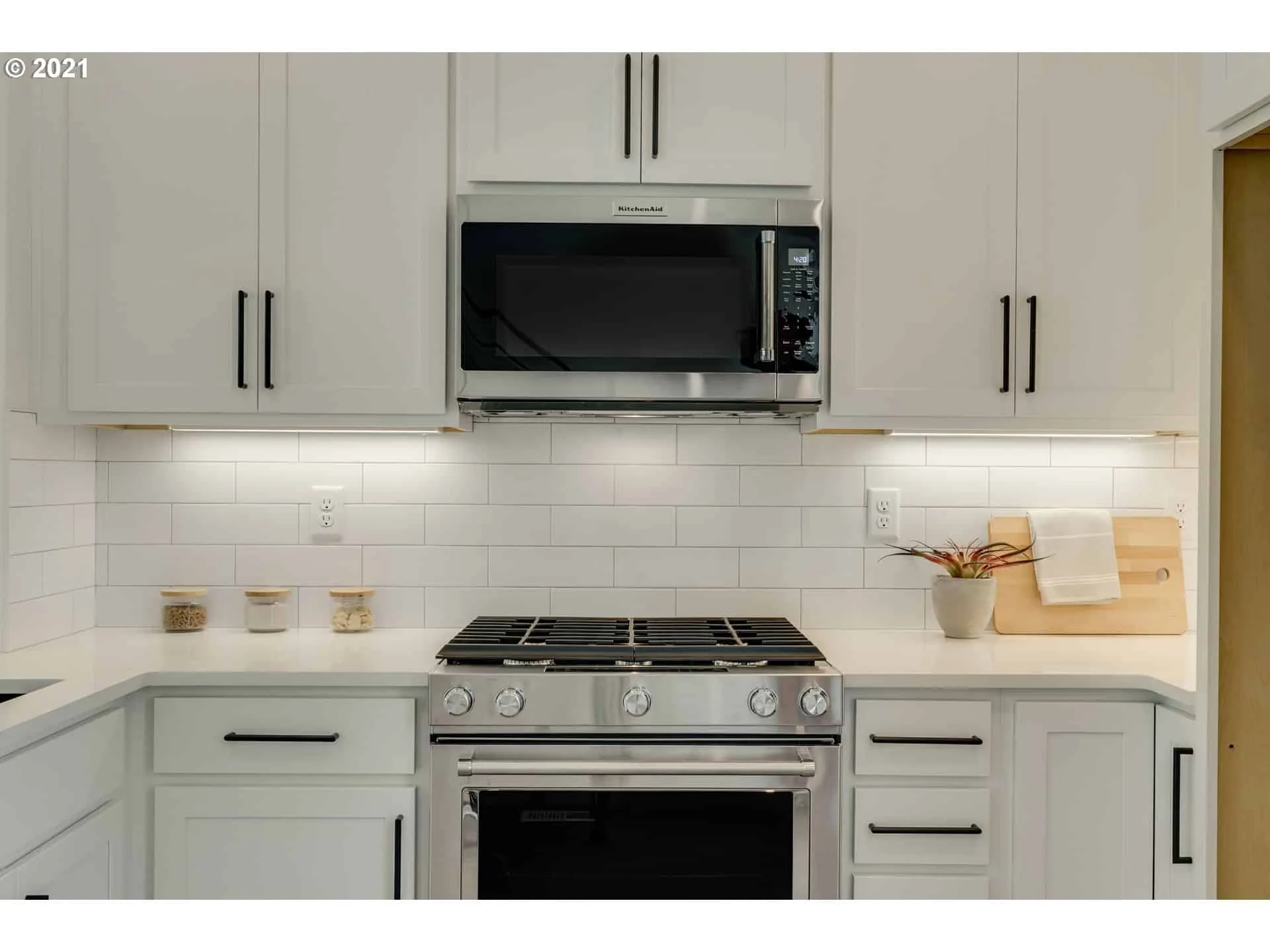 7528 SW 31st Ave - Photo 6