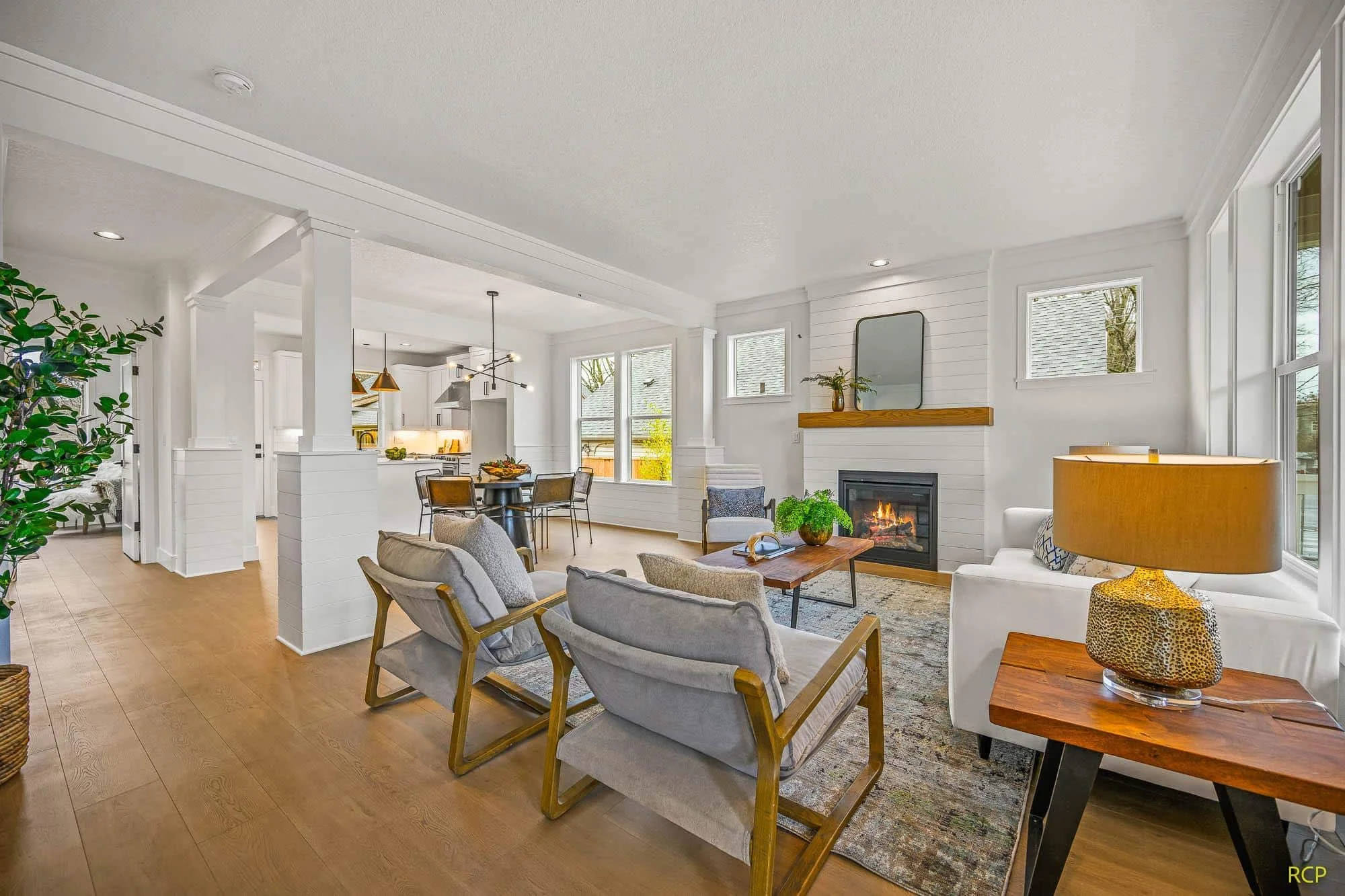 8165 N Brandon Ave - Photo 4